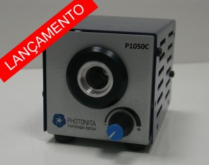 Fonte de luz super compacta P1050C